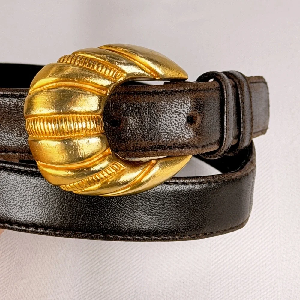 Vintage Carlisle Brown Leather Belt Gold Tone Textured 80s Sculptural Glam Chic